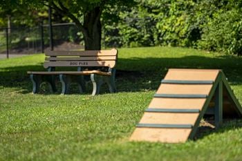 Leash-free bark park